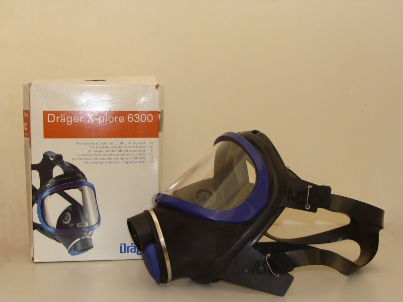 Mặt nạ kín mặt